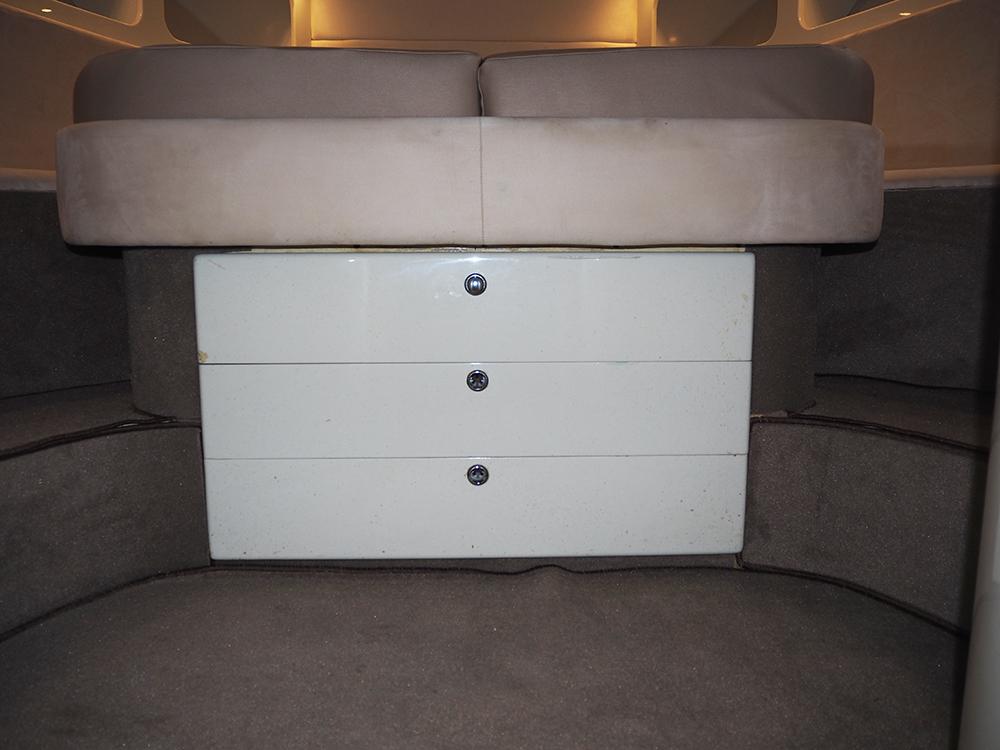 Fore ship, Accommodation